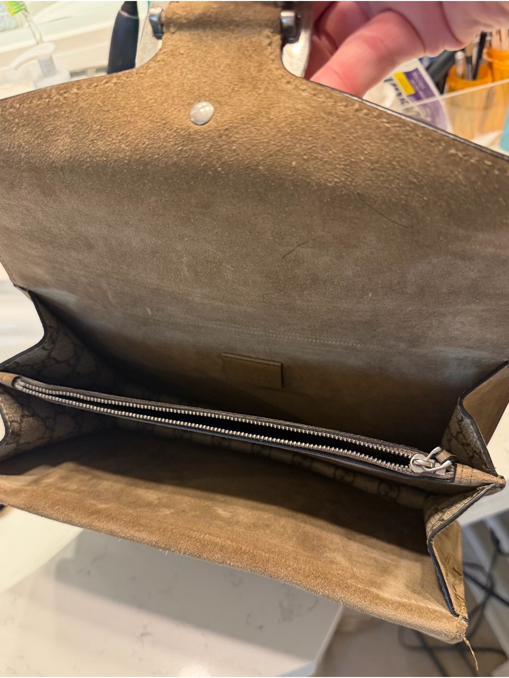 Gucci Beige GG Supreme Dionysus Shoulder Bag with Gold Hardware - Picture 7 of 13